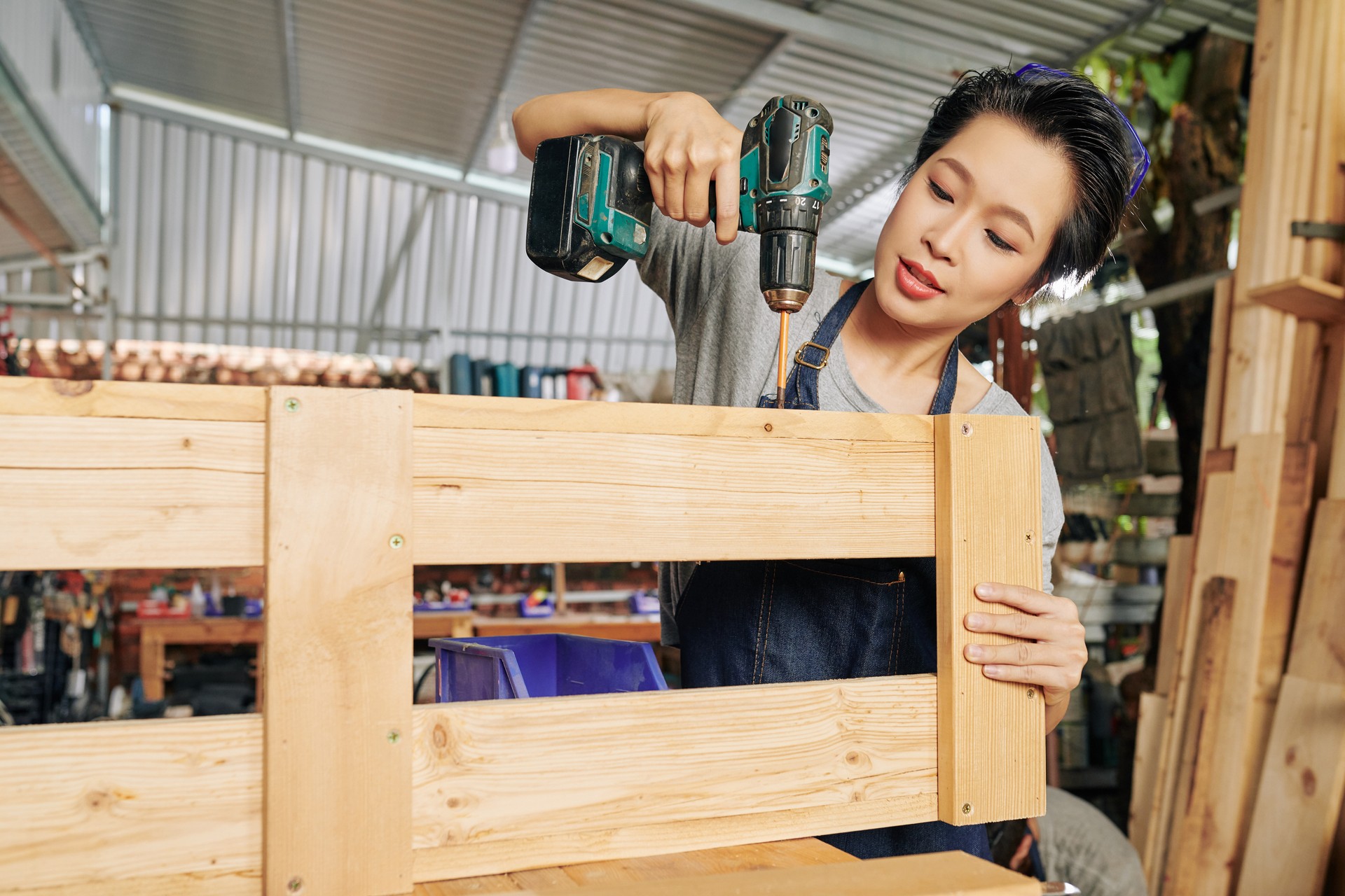 Carpenter assembling bookcase